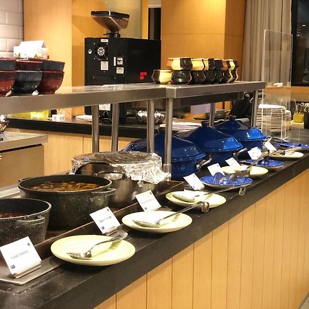 Holiday Inn Express Hyderabad Hitec City By Ihg Экстерьер фото