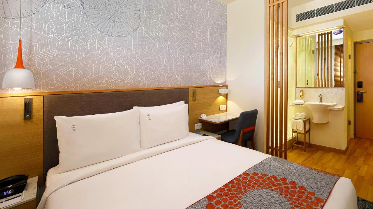 Holiday Inn Express Hyderabad Hitec City By Ihg Экстерьер фото